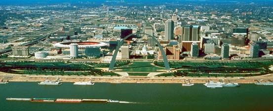 http://upload.wikimedia.org/wikipedia/commons/4/42/St_Louis_Missouri_skyline_over_arch.jpg